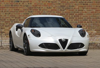 Alfa Romeo 4C Launch Edition