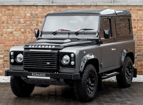 Land Rover Defender 90 Autobiography Edition 6