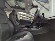 Tesla Model 3 Model 3 Long Range AWD 4WD 4dr 44