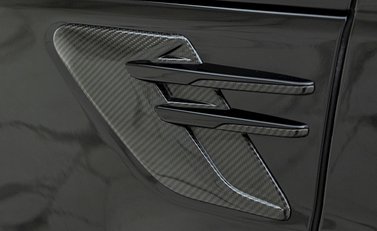 Land Rover Range Rover Sport 5.0 SVR Carbon Edition 31