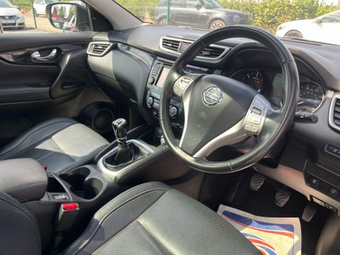 Nissan Qashqai 1.6 dCi Tekna 2WD Euro 6 (s/s) 5dr 40