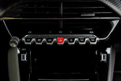 Peugeot 2008 PURETECH EAT8 S/S GT 36