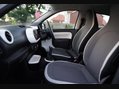 Renault Twingo 1.0 SCe Play Euro 6 5dr 22