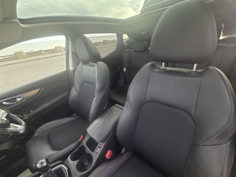 Nissan Qashqai 1.5 dCi Tekna Euro 6 (s/s) 5dr 40