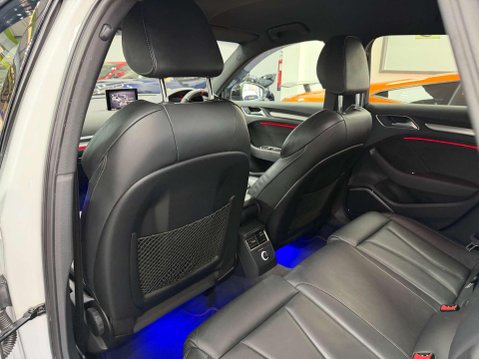 Audi S3 2.0 TFSI Black Edition Sportback 5dr Petrol S Tronic quattro Euro 6 (s/s) ( 40