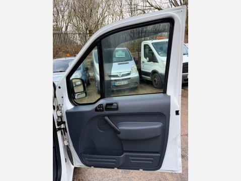 Ford Transit Connect 1.8 TDCi T200 L1 H1 4dr DPF 26