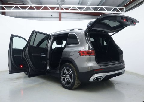 Mercedes-Benz GLB 1.3 GLB200 AMG Line (Premium 2) SUV 5dr Petrol 7G-DCT Euro 6 (s/s) (163 ps) 61