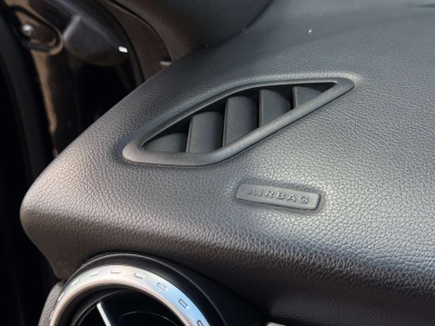 Mercedes-Benz GLA 2.1 GLA220 CDI AMG Line SUV 5dr Diesel 7G-DCT 4MATIC Euro 6 (s/s) (170 ps) 73