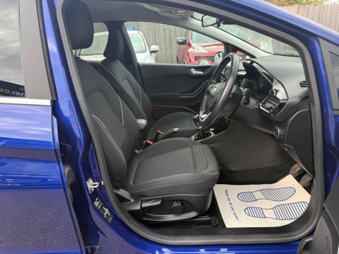 Ford Fiesta 1.0T EcoBoost Titanium Euro 6 (s/s) 5dr 15