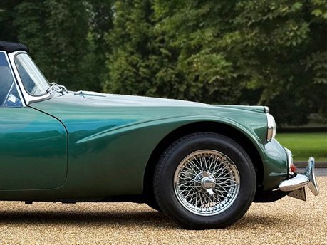 Daimler Dart SP250 Convertible 13