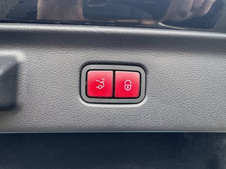 Mercedes-Benz S Class S580e L AMG Line Premium Plus Executive Auto Petrol Hybird PHEV 22KWH 49