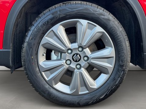 Suzuki Vitara 1.5 Hybrid Motion 5dr AGS 14