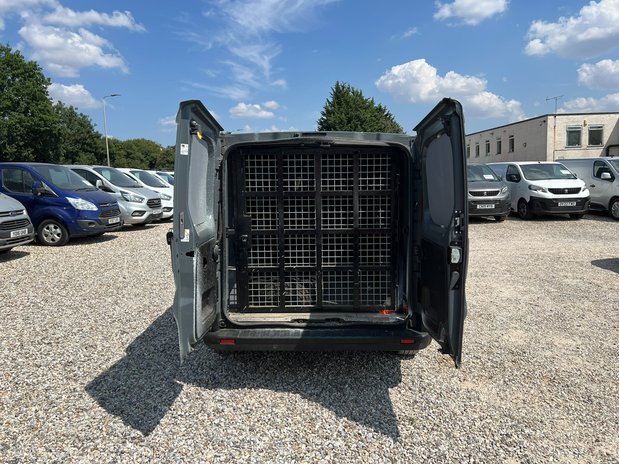 Renault Trafic AUTO SWB L1 Sl28 Sport Edc Dci Air Con Alloys Sensors Cruise EURO 6 9