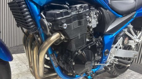 Suzuki Bandit 650 GSF N 2007 ONLY 10K NAKED NEW MOT 650CC A2 GREAT CONDITION 50