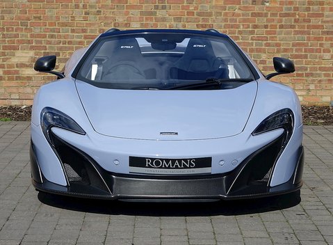 McLaren 675 LT Spider 32