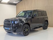 Land Rover Defender 3.0 Defender XS Edition MHEV Auto 4WD 5dr 9