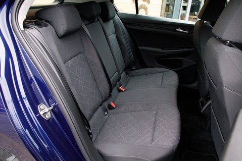 Volkswagen Golf LIFE TSI 39