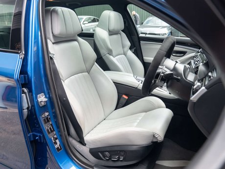 BMW M5 4.4 M5 Auto 4dr 3