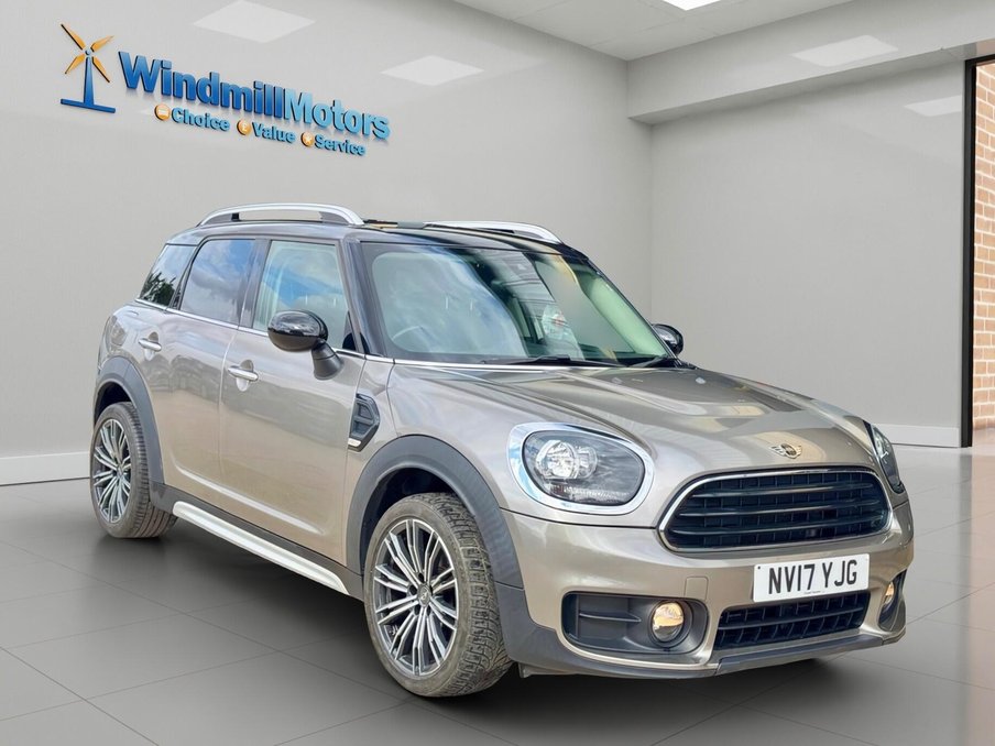 2017 Mini Countryman exterior view