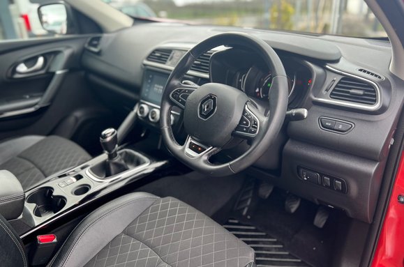 Renault Kadjar ICONIC 1.5 DCI 19