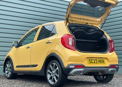 Kia Picanto 1.0 X-Line S 17