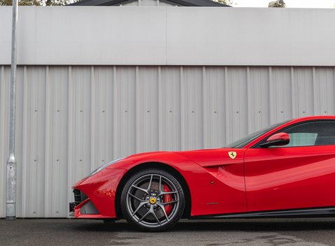 Ferrari F12 Berlinetta 26