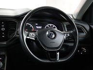 Volkswagen T-Roc SE TDI 45