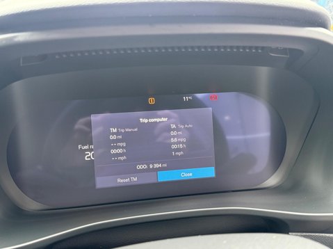 Volvo XC40 B4 PLUS 52