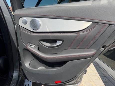 Mercedes-Benz GLC AMG GLC 43 4MATIC PREMIUM PLUS 34