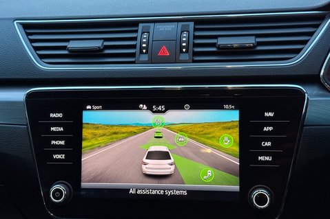 Skoda Superb SE L IV DSG PLUG IN HYBRID -ONE OWNER -FULL SERVICE HISTORY 43