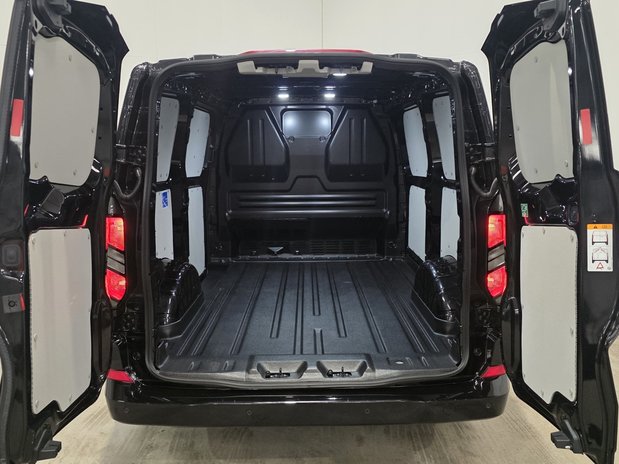 Ford Transit Custom Transit Custom 2.0 EcoBlue 136ps H1 Van Limited Auto 9