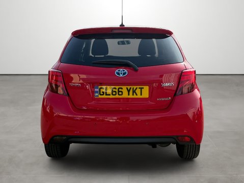 Toyota Yaris 1.5 Hybrid Design 5dr CVT [Nav] 8