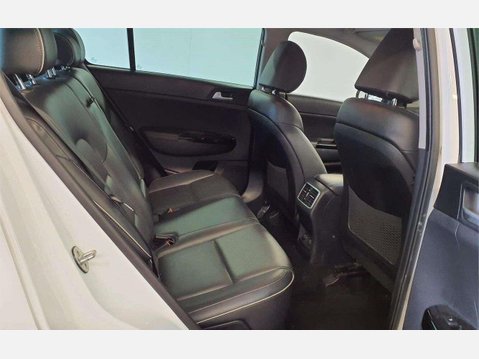 Kia Sportage 1.7 CRDi 3 Euro 6 (s/s) 5dr 6