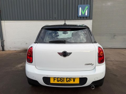 Mini Countryman 1.6 Cooper D Euro 5 (s/s) 5dr 6
