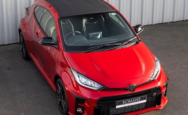 Toyota GR Yaris Circuit Pack 8