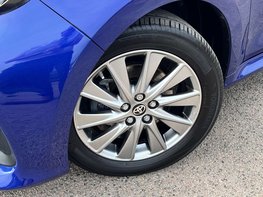 Toyota Yaris 1.5 Yaris Icon HEV CVT 5dr 3