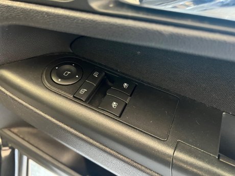 Vauxhall Zafira 1.6 16V Exclusiv Euro 5 5dr 11