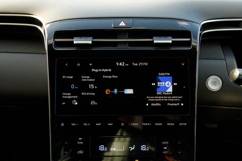 Hyundai TUCSON T-GDI PREMIUM 24
