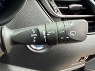 Toyota C-HR DESIGN 18