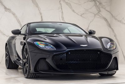 Aston Martin DBS Superleggera 