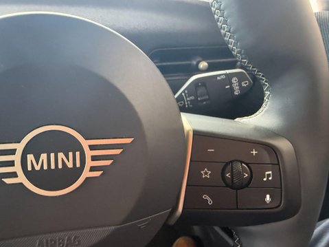 Mini Hatch 2.0S Classic Steptronic Euro 6 (s/s) 5dr 24