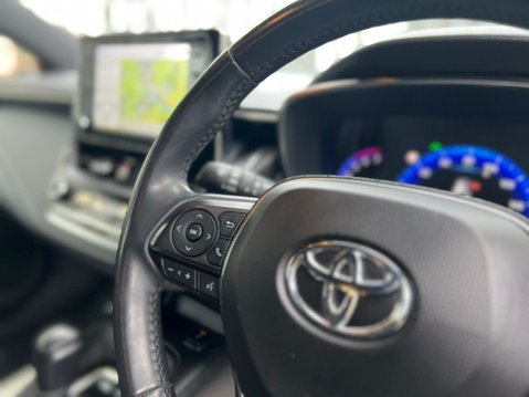 Toyota Corolla VVT-I ICON TECH 45