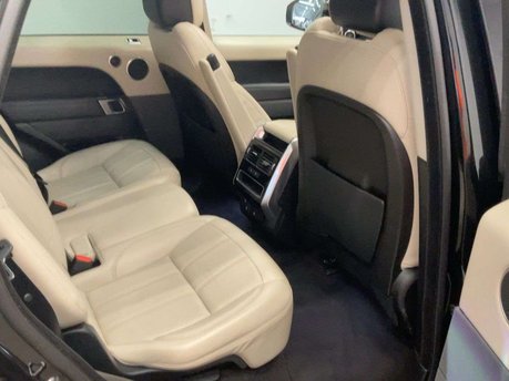 Land Rover Range Rover Sport 3.0 Range Rover Sport HSE Dynamic SDV6 Auto 4WD 5dr 17