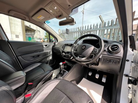 Renault Captur SIGNATURE X NAV DCI 37
