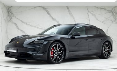 Porsche Taycan 4S Sport Turismo 6