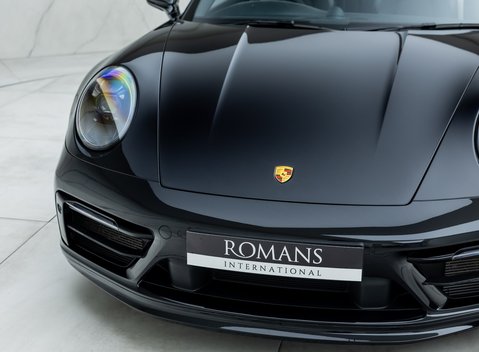 Porsche 911 Carrera GTS Cabriolet (992) 30