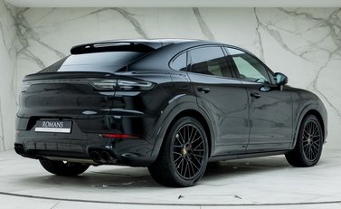 Porsche Cayenne GTS Coupe 3