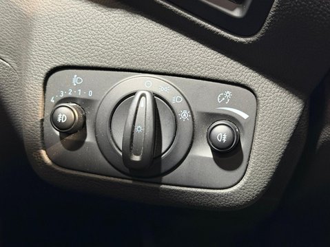 Ford Kuga 2.0 TDCi Titanium Powershift AWD Euro 6 (s/s) 5dr 31