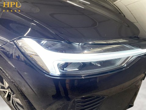 Volvo XC60 2.0 B5 MHEV Plus SUV 5dr Petrol Hybrid Auto AWD Euro 6 (s/s) (250 ps) 9