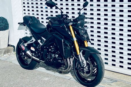 Suzuki GSX GSXS 1000 5